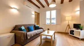 Ripoll Apartments - Image 2