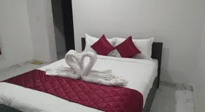 Golden Nest - Image 2