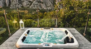Summer House Nika with Jacuzzi - Image 2