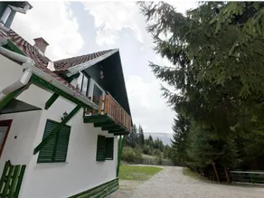 Red Lake Inn - Image 2