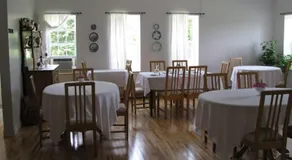 Tulloch Inn & Gifts - Image 5