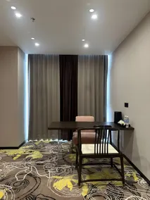 The MAJULAN Hotel - Image 2