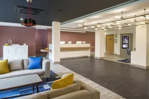 HOLIDAY INN PLYMOUTH - Image 4