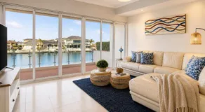 Waterfront Canal Retreat Jetty, Kayaks & Dolphin - Image 2