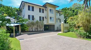 Seascape Holidays at Plaza Resort - Image 4