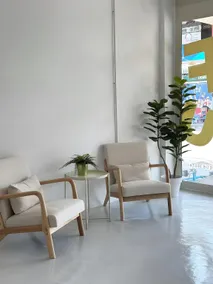 LFOUR  - Image 2