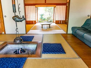 One building rented, with hearth] Kamiyama distri - Image 2