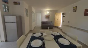 la petit maison - Image 3