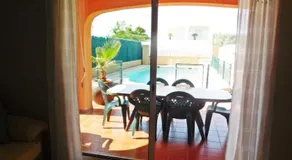 Agradable casa con piscina en Les Tres Cales - Image 5