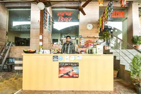 SPOT ON 40991 Hotel Adarsh And Family Restaurant - Image 4
