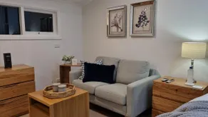 Secluded Luxury Escape Red Hill-Peppercorn Cottage - Image 4
