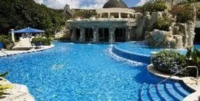 Sandy Lane Hotel - Image 3