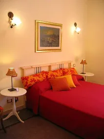 Via Boezio 33, elegant, in the center of Rome - Image 3