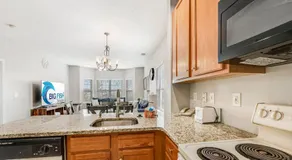 Large 3BR Private Condo Pool Tennis Great Location - Image 4