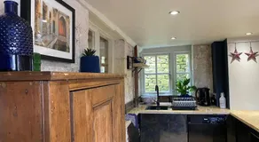 Linden Retreat - Image 5