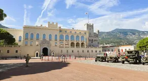 Central Authentic Old Town by Prince Palace Place - Image 3