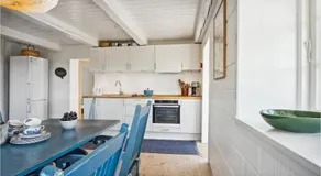 3 Bedroom Gorgeous Home In Blavand - Image 2