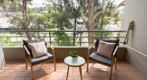 3BR Apartment Near Bondi with Pool and Parking - Image 5