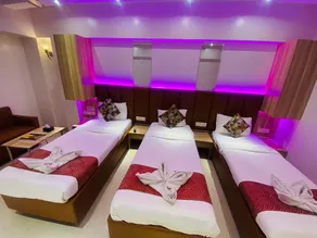 Hotel Vashi Inn - Image 5