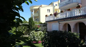 Apartments Ravlić Ana - Image 2