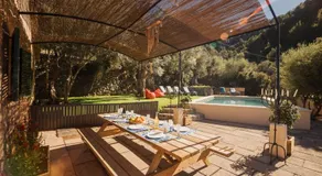 Villa renovada vista al mar y piscina climatizada - Image 3