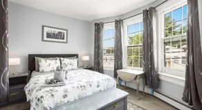Simple 2BR • Fast NYC Access via PATH & NJ Bus - Image 2