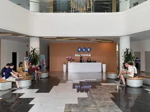 FLC Sea Tower Quy Nhon - Beach View Condotel - Image 3