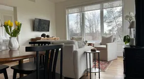 Escape the noise and unwind at the Bluebird Guest House - Image 2