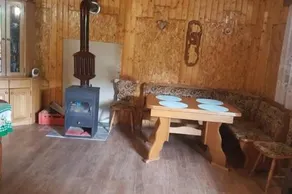 Nyaraljon Erdelyben, Szovata kozeleben. - Image 1