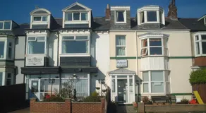 The Balmoral & Terrace Guest Houses - Image 3