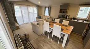 J2 static caravan at Fairway Holiday Park - Image 4