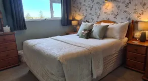 Grey Gables Farmhouse B&B - Image 2