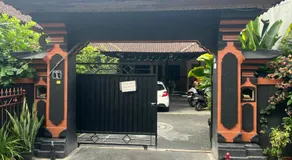 D nux House - Image 3