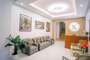 Spotlight Hotel near Hundred Islands Wharf - Image 5