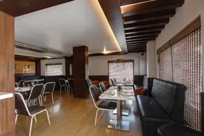 Capital O 41646 Hotel Devi Towers - Image 3