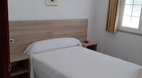 HOSTAL RESIDENCIA PRESIDENTE - Image 2