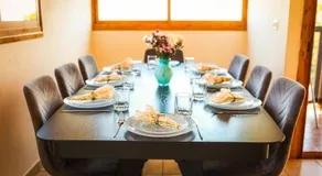 וילת בית העץ Wood House Vila - Image 3