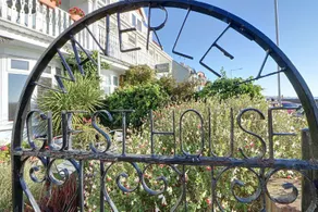 WAVERLEY GUEST HOUSE - Image 3
