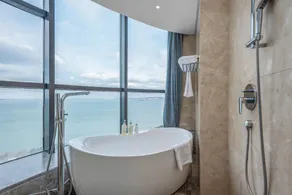 Weihai Blue Ocean Royal Hotel (Liugong Island Big Picture Frame Branch) - Image 4