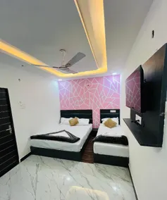 Hotel Shree Gangotri - Image 3