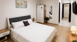 Nicolle Prestige Apartment - Image 2