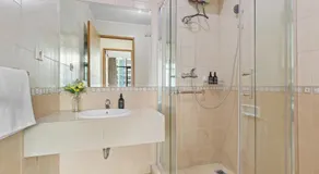 Golf View Apartment 2BR - Spacious, Comfortable - Pondok Indah - Image 4