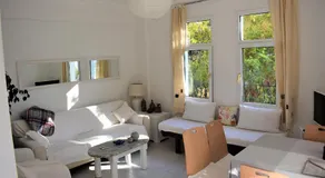 Stanistan Apartment - Image 2