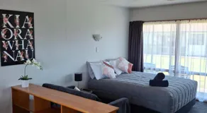 Cherry Grove Motel - Image 2