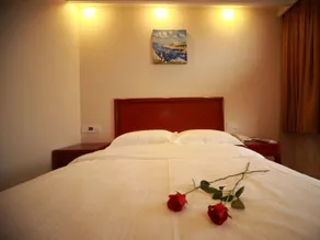 GreenTree Inn Shandong Yantai Longkou East Bus Station Shell Hotel - Image 5