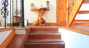 2 Mile Lodge - Image 4