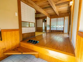 One building rented, with hearth] Kamiyama distri - Image 3