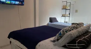 Zona norte próximo norte shopping e praia de Genipabu kit net pra 3 pessoas - Image 3