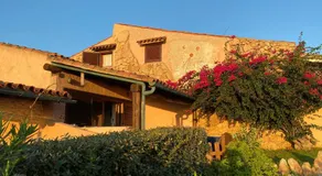 CASA MUGHETTO R5055 WiFi, seafront, private sea access, swimming pool - Image 2