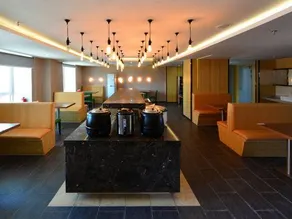 Yuguo Boutique Hotel - Image 4